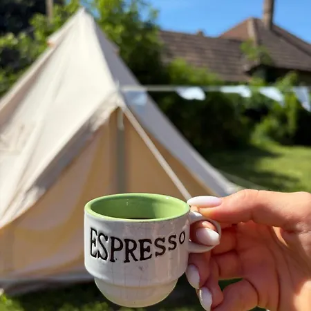 ホステル The Ozorian & Glamping Ozora